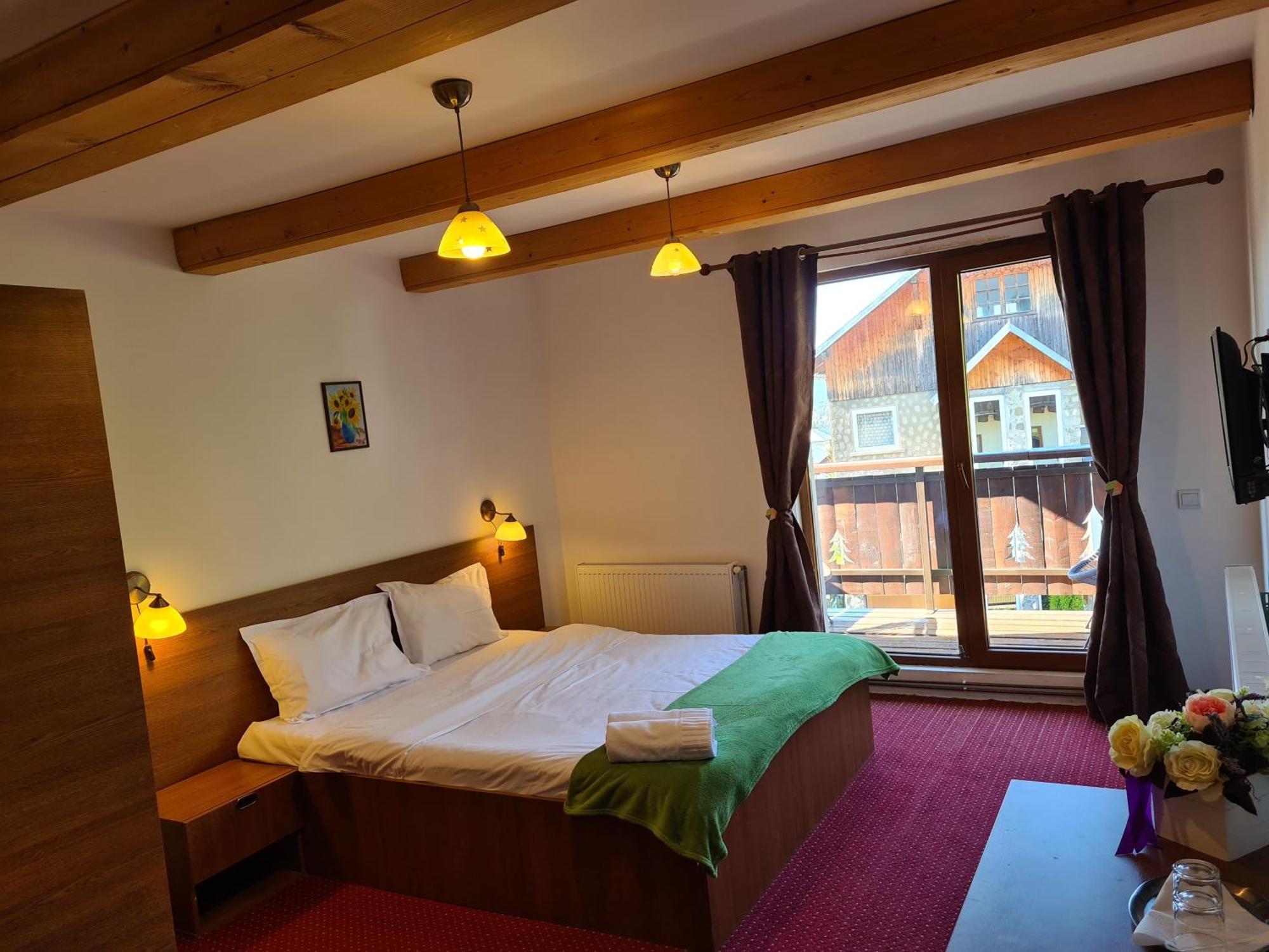 Casa Florescu Buşteni Exteriör bild